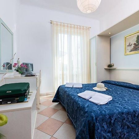 Hotel Bruna مارتينسيكورو المظهر الخارجي الصورة